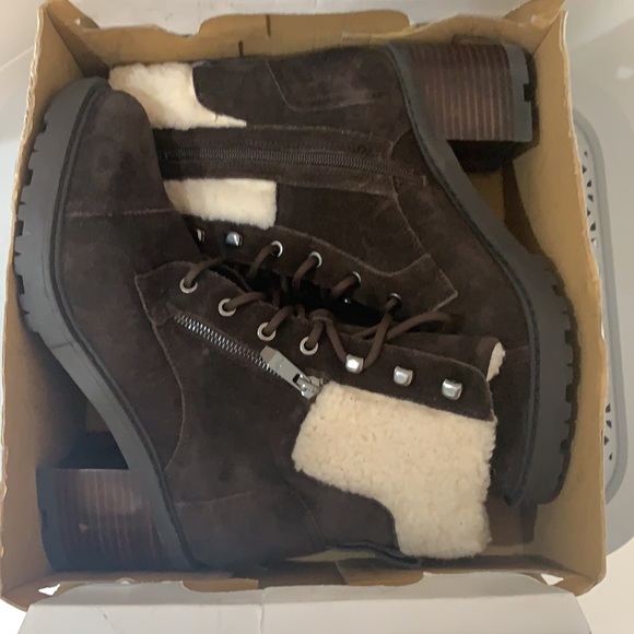 NWT Marc Fisher Brown Suede Lace-Up Boots size 9.5 - Picture 16 of 16